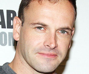 Former Wild Man Jonny Lee Miller Storms Broadway in Julie