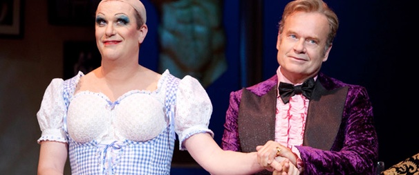 Douglas Hodge and Kelsey Grammer Extend Together in La Cage aux Folles