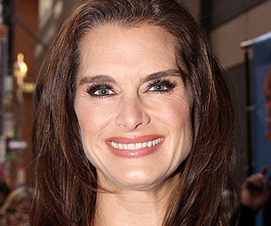 Brooke Shields Visits With Regis & Kelly