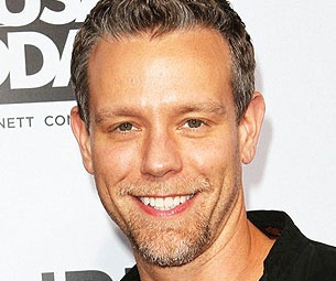 Adam Pascal replacing Chad Kimball in Memphis                                   