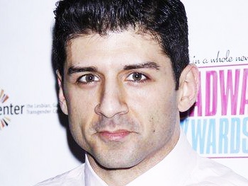Tony Yazbeck Heads Back to Chicago in March 