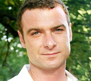 Liev Schreiber Heads to Late Night