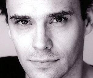 Joseph Millson and Liz Robertson Join Cast of Upcoming Love Never Dies