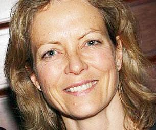 Jenny Seagrove and Honeysuckle Weeks to Star in West End Debut of Agatha Christie's A Daughter's A Daughter