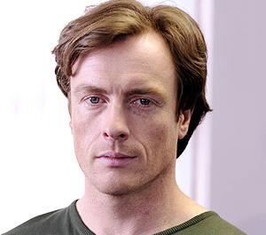 Toby Stephens to Headline The Real Thing at the Old Vic