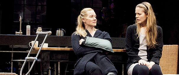 MTC's Broadway Production of Time Stands Still Gets One-Week Extension