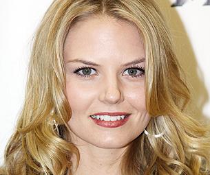 House's Jennifer Morrison Makes Herself at Home in The Miracle Worker
