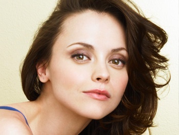 Christina Ricci to Join Bebe Neuwirth in A Midsummer Night’s Dream Off-Broadway