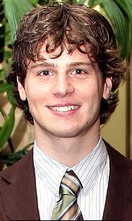 Jonathan Groff to Headline The Bacchae in Central Park; Full Cast Set