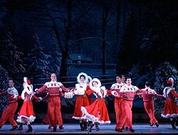 White Christmas Announces Broadway Opening Date