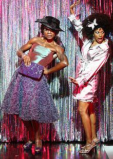 Wig Out! Gets Two-Week Extension at Vineyard Theatre