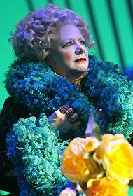 Tony Winner Rondi Reed Headed to Broadway Company of Wicked