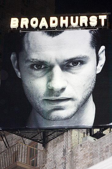 Hamlet opening – marquee