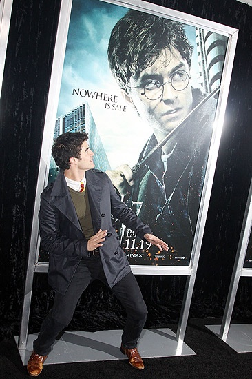 Darren+criss+harry+potter+premiere+2011