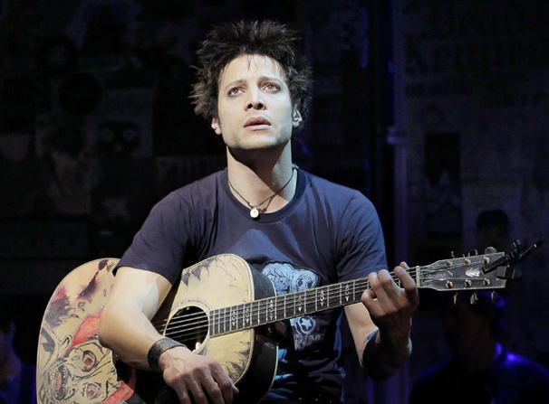 Show Photos - American Idiot - Justin Guarini 