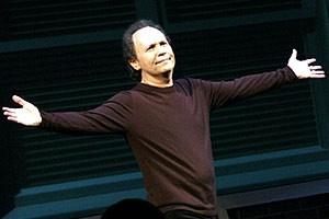 700 Sundays Opening - Billy Crystal (curtain call)