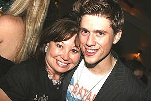 Photo Op - Haylie Duff opens in Hairspray - Susan Duff - Aaron Tveit
