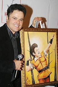 Photo Op - Donny Osmond Portrait at Tonys DiNapoli - Donny Osmond  (with portrait)