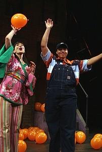 Photo Op - Avenue Q plays 1,500 performance - Ann Sanders - Carmen Ruby Floyd (balloons)