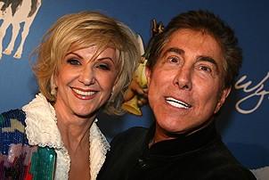 Photo Op - Spamalot opens in Las Vegas - Elaine (wife) - Steve Wynn
