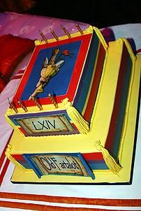 Photo Op - Spamalot opens in Las Vegas - cake