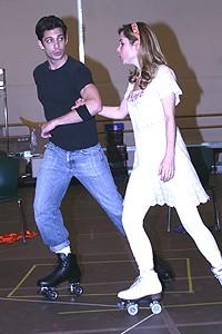 Photo Op - Xanadu press preview - James Carpinello - Kerry Butler - skates 2