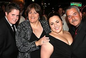 Photo Op - Hairspray movie premiere in New York - Nikki Blonsky (family)