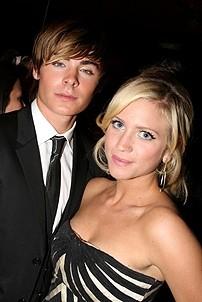 Photo Op - Hairspray movie premiere in New York - Zac Efron - Brittany Snow