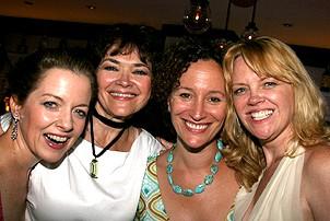 Photo Op - Lance Bass Opens in Hairspray on 5th Anniversary - Isabel Keating - Linda Hart - Barbara Walsh - Leah Hocking