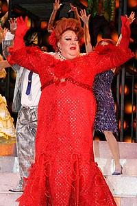Photo Op - George Wendt in Hairspray - George Wendt - dances - 2