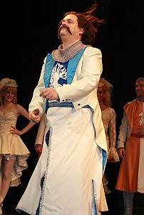 Clay Aiken opens in Spamalot - cc - Brad Oscar