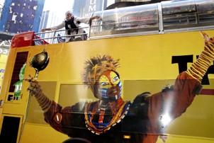 Disney Bus - Tshidi Manye