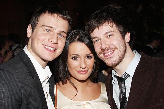 jonathan groff lea michele. Jonathan Groff – Lea