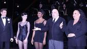 The cast of Chicago includes Brent Barrett (Billy Flynn), Ashlee Simpson-Wentz (Roxie Hart), Deidre Goodwin (Velma Kelly), Raymond Bokhour (Amos Hart) and Roz Ryan (Matron Mama Morton).