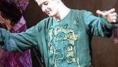 Joey McIntyre, playing his final performance as Fiyero, got down on his knees and kissed the stage during his curtain call.