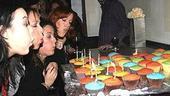 Pawk/Dossett Mamma Mia party - cupcakes 2