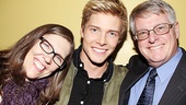Hunter Parrish hops in between his proud parents, Laurie and Robert Parrish.