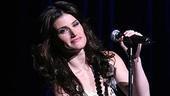 Photo Op - Idina Menzel at Madison Square Garden - Idina Menzel 2