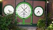 Photo Op - Wicked Day 2007 - clock