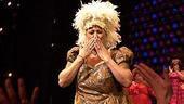 Darlene Love's Final Performance - Darlene Love (blowing a kiss)